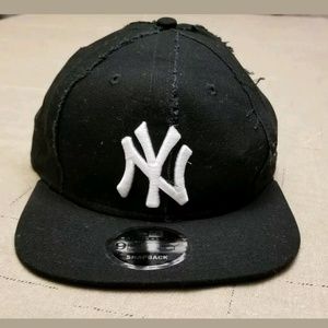 New Era 9fifty Yankee Snapback cap DTLR Exclusive
